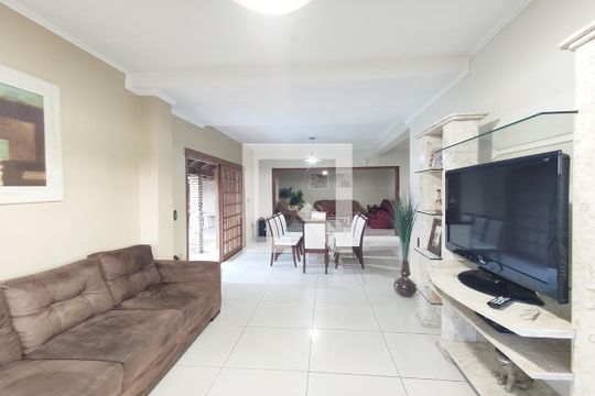 Sala de Jantar de casa para alugar com 3 quartos, 284m² em Canudos, Novo Hamburgo