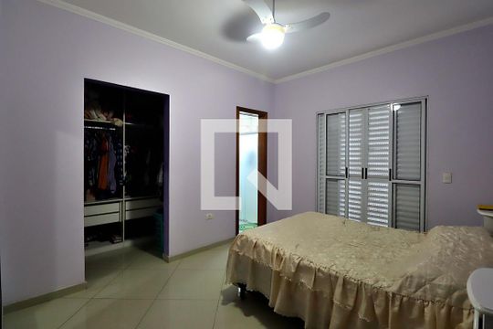 Quarto Suíte de casa à venda com 3 quartos, 125m² em Jardim Las Vegas, Santo André