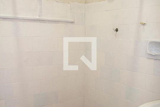 Banheiro de casa para alugar com 2 quartos, 96m² em Porto da Pedra, São Gonçalo