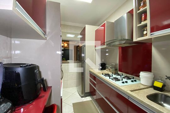 Cozinha de apartamento à venda com 3 quartos, 110m² em Morro do Espelho, São Leopoldo
