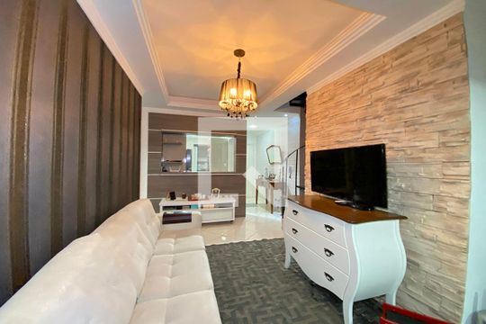 Apartamento à venda com 3 quartos, 110m² em Morro do Espelho, São Leopoldo