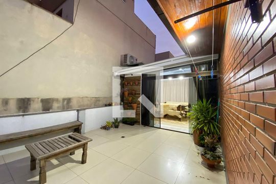 Varanda de apartamento à venda com 3 quartos, 110m² em Morro do Espelho, São Leopoldo