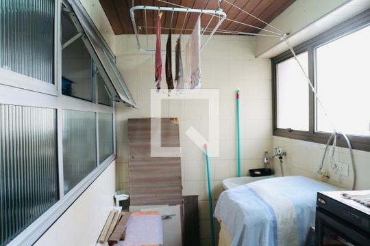 Area de Serviço de apartamento para alugar com 4 quartos, 226m² em Pitangueiras, Guarujá