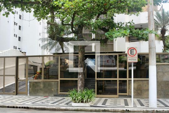 Fachada de apartamento para alugar com 4 quartos, 226m² em Pitangueiras, Guarujá