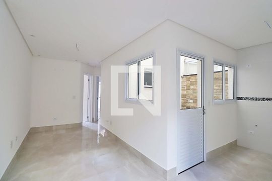 Apartamento à venda com 2 quartos, 43m² em Vila Pires, Santo André