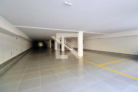 Garagem de apartamento à venda com 2 quartos, 86m² em Vila Pires, Santo André
