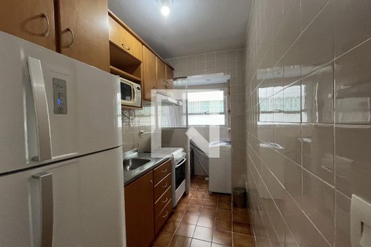 Cozinha de apartamento para alugar com 1 quarto, 36m² em Praia de Belas, Porto Alegre