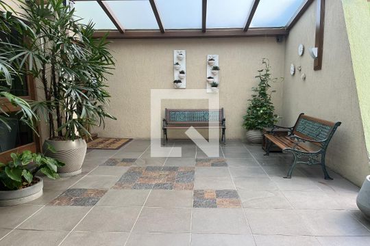 Área comum de apartamento para alugar com 1 quarto, 36m² em Praia de Belas, Porto Alegre