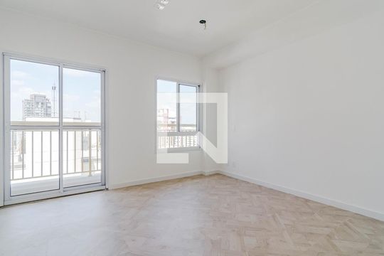 Kitnet/Studio à venda com 1 quarto, 25m² em Pinheiros, São Paulo