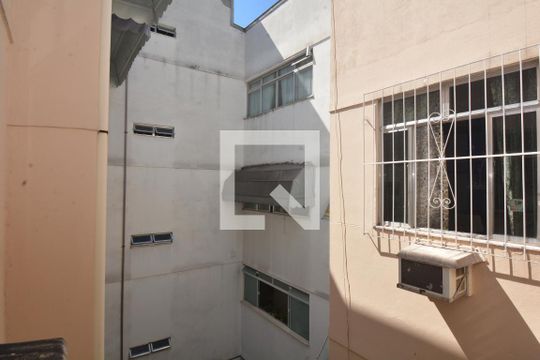 Cozinha e Área de Serviço de apartamento à venda com 2 quartos, 60m² em Vila da Penha, Rio de Janeiro