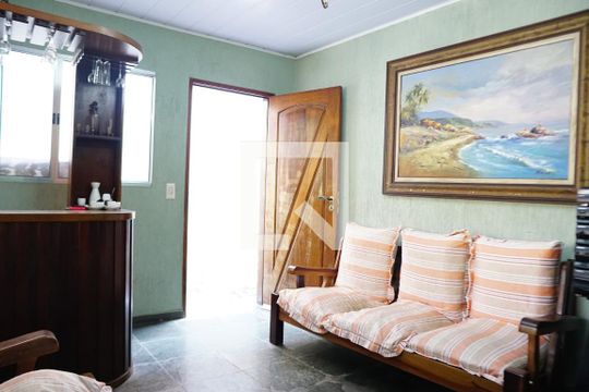 Casa à venda com 3 quartos, 180m² em Vila Baruel, São Paulo