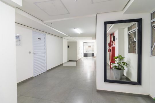 Hall Social de apartamento para alugar com 2 quartos, 37m² em Parada Inglesa, São Paulo