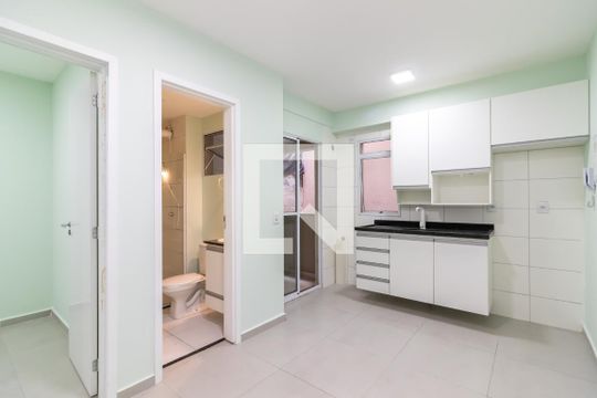 Apartamento para alugar com 2 quartos, 37m² em Parada Inglesa, São Paulo