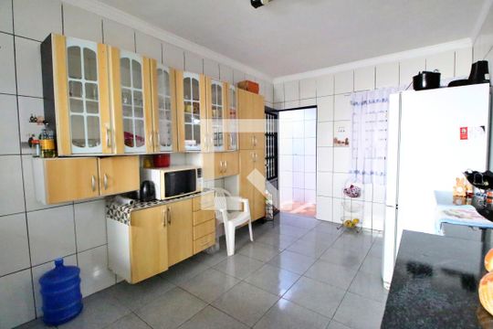 Cozinha de casa à venda com 4 quartos, 237m² em Vila Manoel Ferreira, Campinas