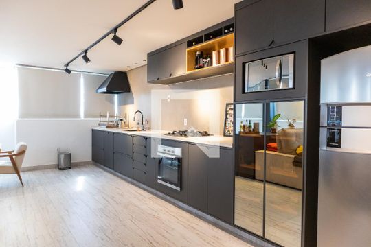Cozinha de apartamento à venda com 2 quartos, 110m² em Vila Maria Baixa, São Paulo