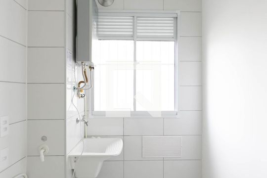 Area de Serviço  de apartamento para alugar com 2 quartos, 42m² em Jardim Brasília (zona Leste), São Paulo