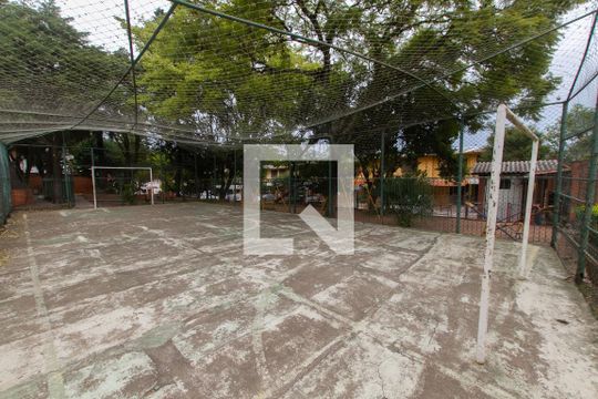 Quadra Esportiva de casa de condomínio à venda com 2 quartos, 85m² em Morro Santana, Porto Alegre