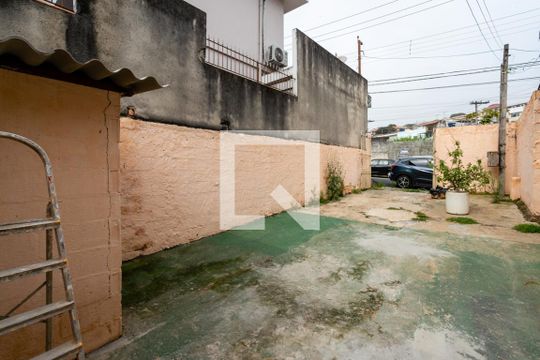 Garagem de casa para alugar com 1 quarto, 80m² em Parque São Domingos, São Paulo