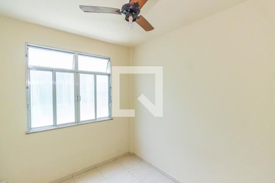 Quarto 1 de apartamento para alugar com 2 quartos, 50m² em Madureira, Rio de Janeiro