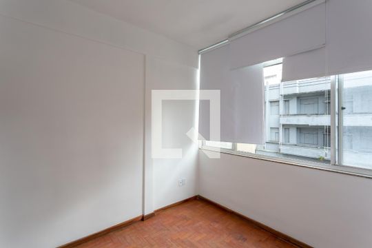 Quarto 1 de apartamento à venda com 2 quartos, 66m² em Centro, Belo Horizonte