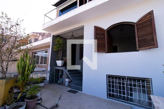 Fachada do Imóvel de casa à venda com 3 quartos, 230m² em Nossa Senhora do O, São Paulo