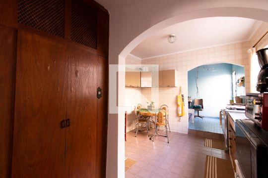 Armário Dispensa de casa à venda com 3 quartos, 230m² em Nossa Senhora do O, São Paulo