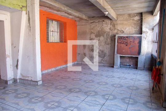 Garagem de casa à venda com 5 quartos, 125m² em Jardim Modelo, São Paulo