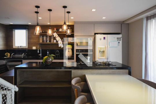 Cozinha de apartamento à venda com 2 quartos, 96m² em Jardim Londrina, São Paulo