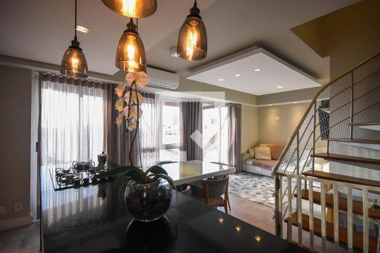 Sala de apartamento à venda com 2 quartos, 96m² em Jardim Londrina, São Paulo