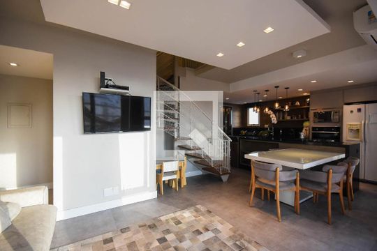 Sala de apartamento à venda com 2 quartos, 96m² em Jardim Londrina, São Paulo