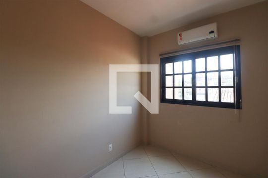 Quarto 2 de casa de condomínio para alugar com 2 quartos, 70m² em Bento Ribeiro, Rio de Janeiro