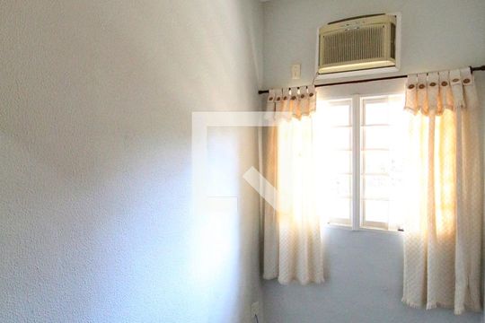 Escritório de casa à venda com 4 quartos, 145m² em Jardim Guarani, Campinas