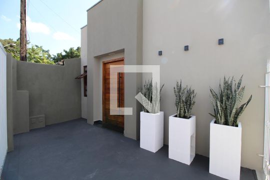 FAchada da casa de kitnet/studio para alugar com 1 quarto, 40m² em Vila Mimosa, Campinas