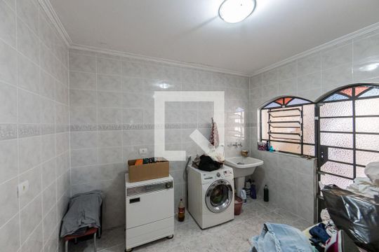 Área de Serviço de casa à venda com 3 quartos, 180m² em Vila Carrao, São Paulo