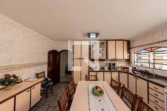 Cozinha de casa à venda com 3 quartos, 180m² em Vila Carrao, São Paulo