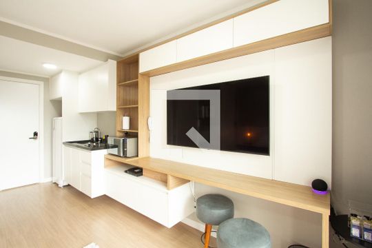 Studio de kitnet/studio para alugar com 1 quarto, 26m² em Indianópolis, São Paulo