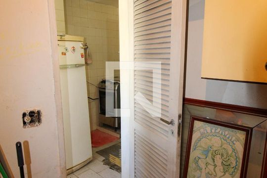 Quarto de Serviço de apartamento à venda com 2 quartos, 66m² em Rio Comprido, Rio de Janeiro