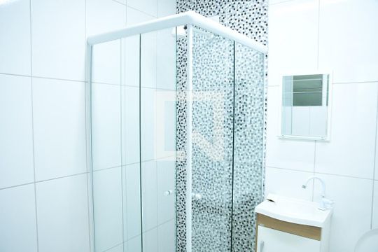 Banheiro de casa para alugar com 1 quarto, 20m² em Granja Viana, Cotia
