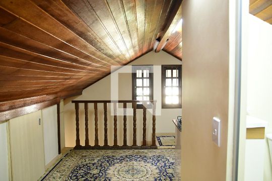 Casa para alugar com 1 quarto, 40m² em Granja Viana, Cotia