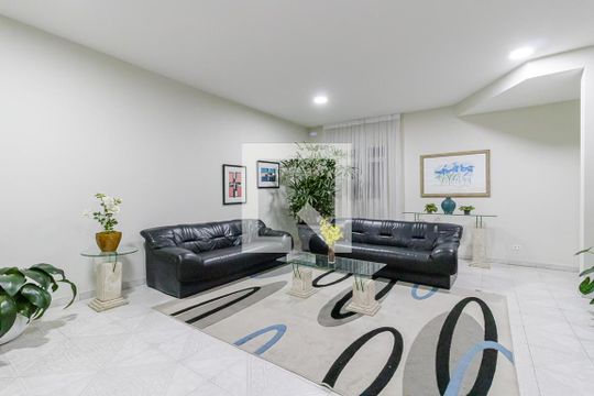 Hall Social de apartamento à venda com 2 quartos, 58m² em Saúde, São Paulo