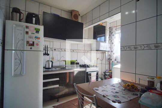 Cozinha de apartamento à venda com 2 quartos, 53m² em Rondônia, Novo Hamburgo