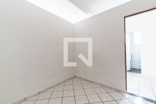 Quarto  de casa para alugar com 1 quarto, 35m² em Vila Mira, São Paulo