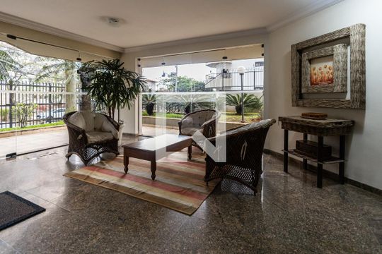 Hall de entrada de apartamento à venda com 5 quartos, 200m² em Perdizes, São Paulo