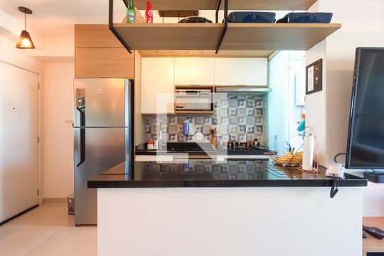 Cozinha de apartamento à venda com 2 quartos, 69m² em Vila Mascote, São Paulo