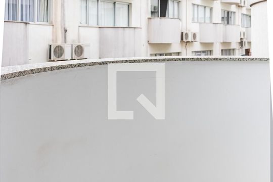 Varanda de apartamento para alugar com 1 quarto, 34m² em Pampulha, Belo Horizonte
