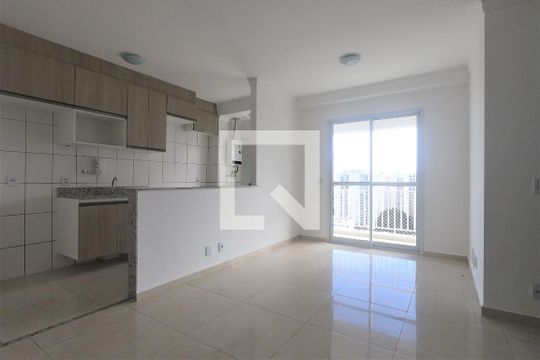 Sala de apartamento para alugar com 2 quartos, 52m² em Jardim Flor da Montanha, Guarulhos