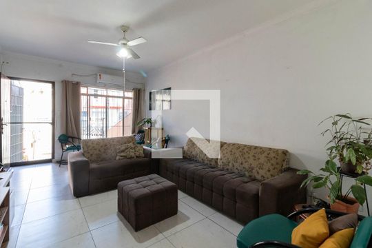 Sala de Estar de casa à venda com 3 quartos, 300m² em Casa Verde, São Paulo
