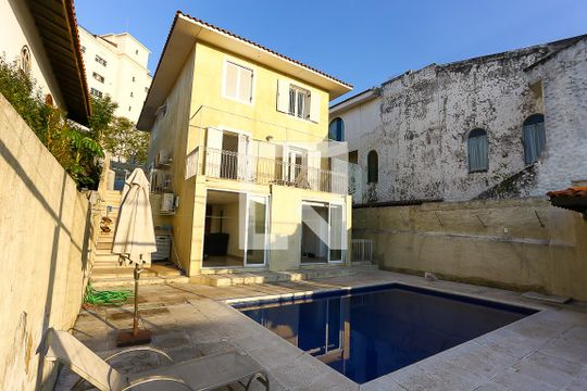 Fachada do Condomínio fundos de casa à venda com 3 quartos, 370m² em Vila Sônia, São Paulo