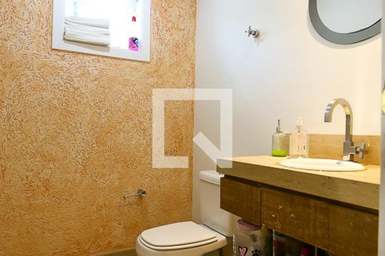 Lavabo de casa à venda com 3 quartos, 370m² em Vila Sônia, São Paulo