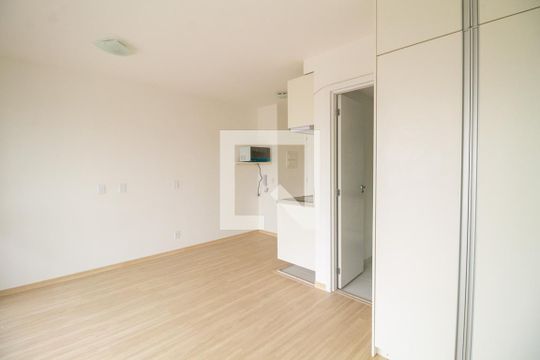 Studio de kitnet/studio para alugar com 1 quarto, 27m² em Liberdade, São Paulo